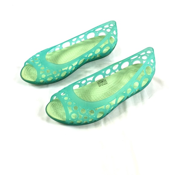 cut shoes for womens